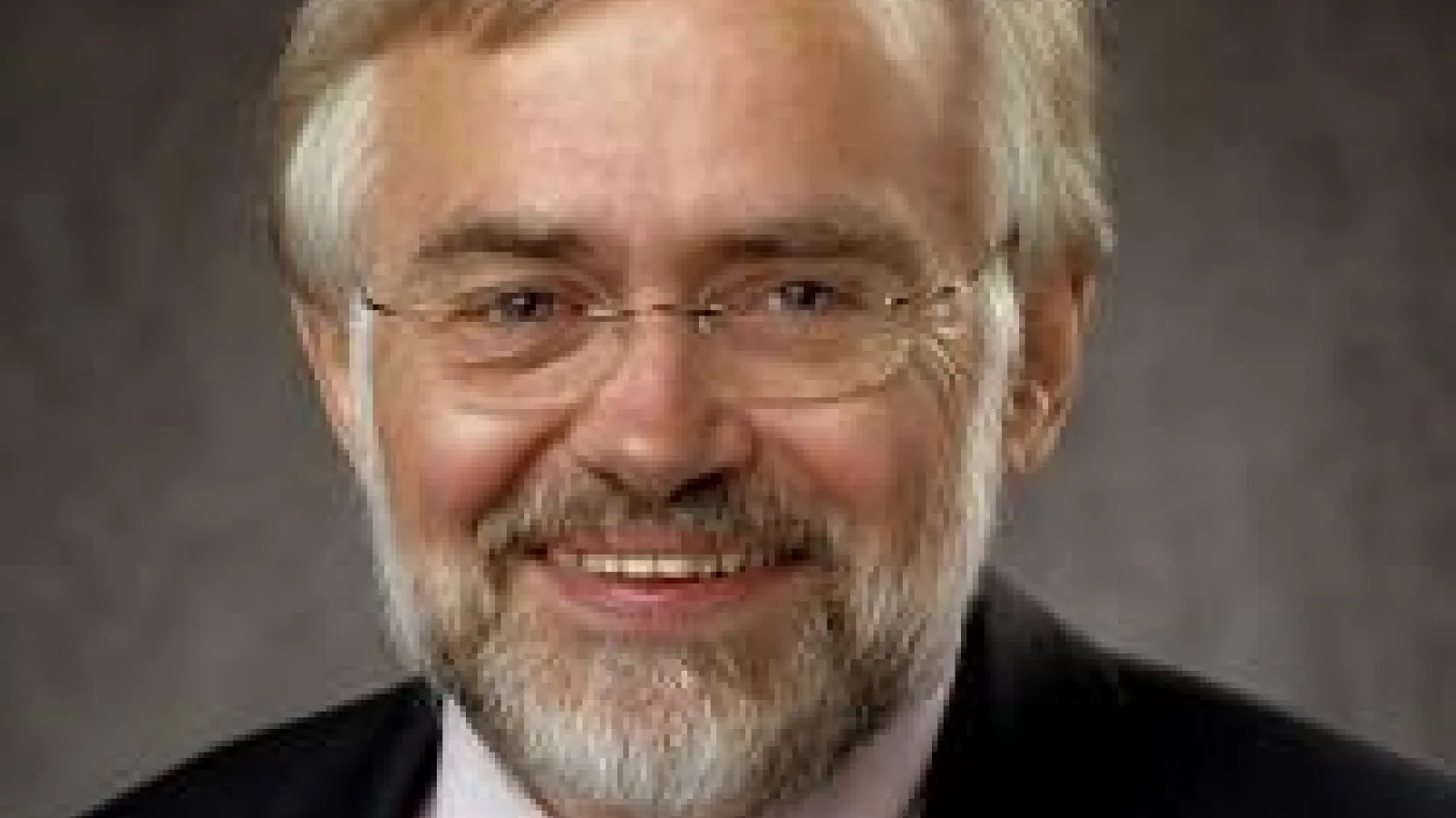 moderator Fred Andrle