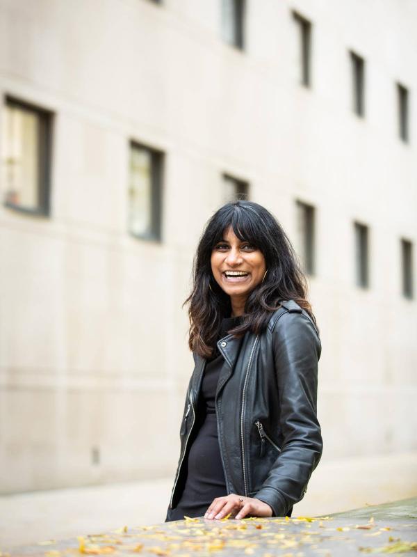 photograph of sampada aranke posing in front of The Art Institute of Chicago in a photograph taken by Kristie Kahns. 